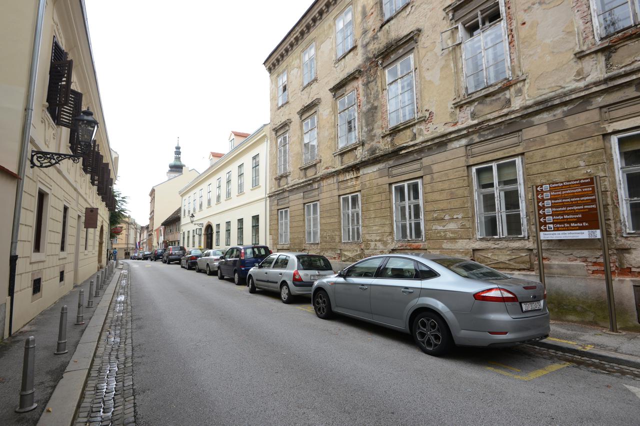 Ukidanje rezerviranih parkirnih mjesta  za gradjane Gornjeg grada