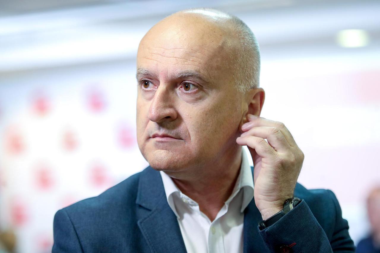 Zagreb: Izborni stožer SDP-a u središnjici na Iblerovom trgu