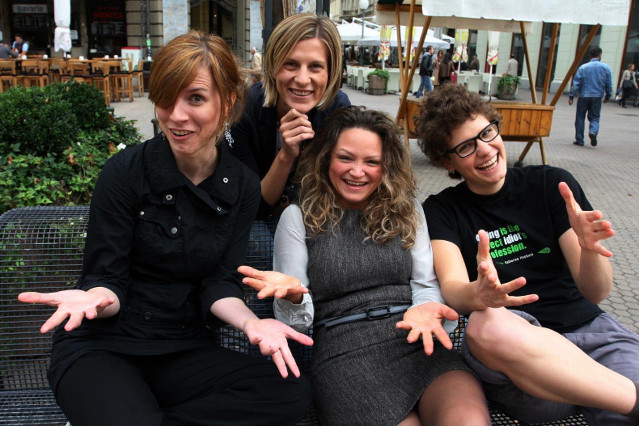 '30.09.2010, Zagreb; - Djevojke koje su osnovale web stranicu Drama.hr Photo: Goran Jakus/PIXSELL'