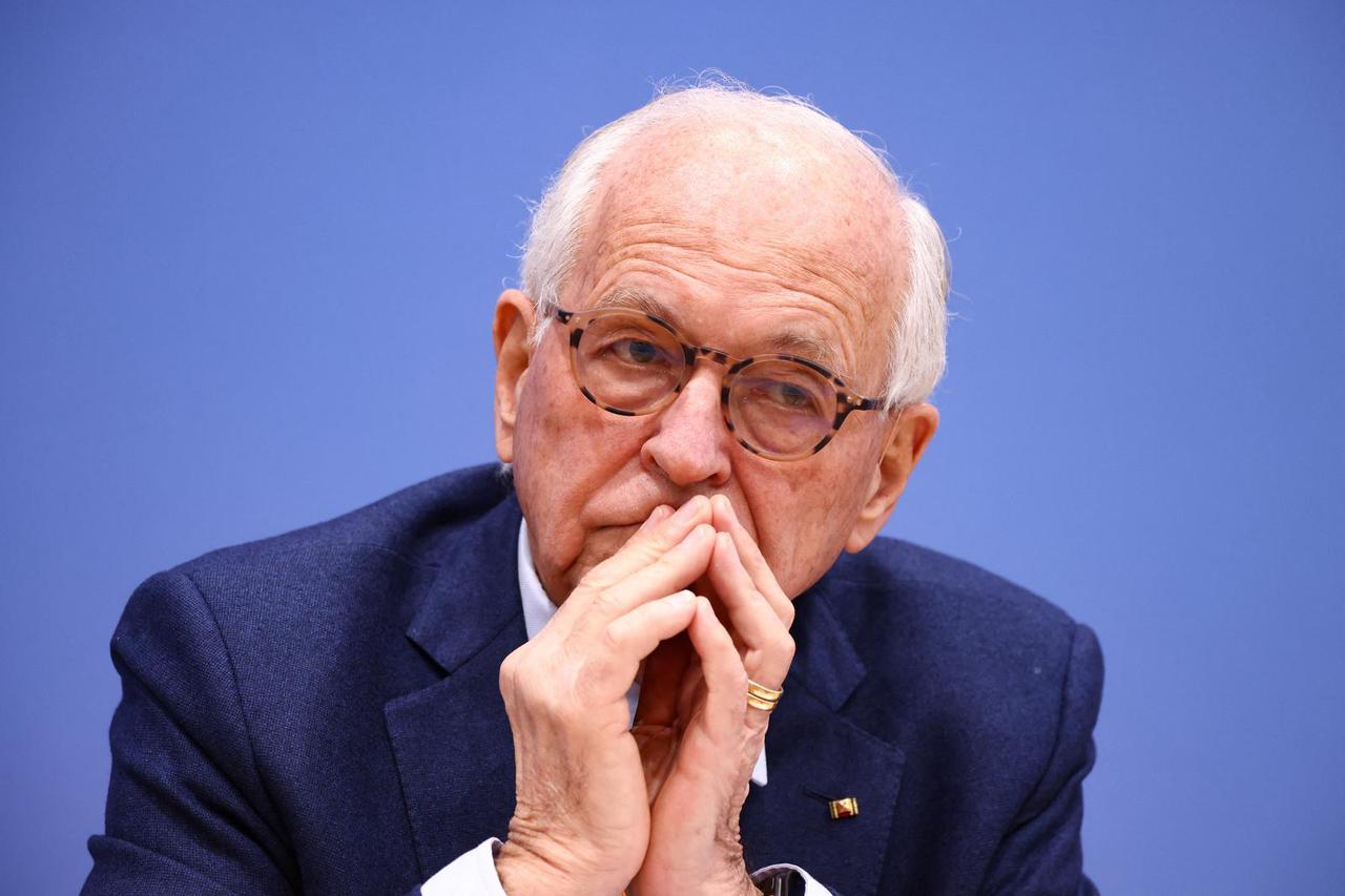 Press conference with MSC Foundation Council President Ischinger in Berlin