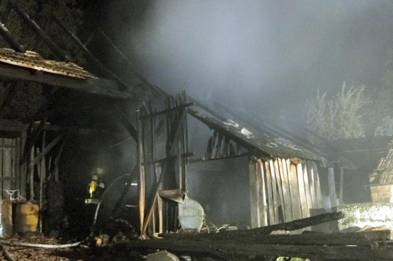 požar u suhopolju (1)