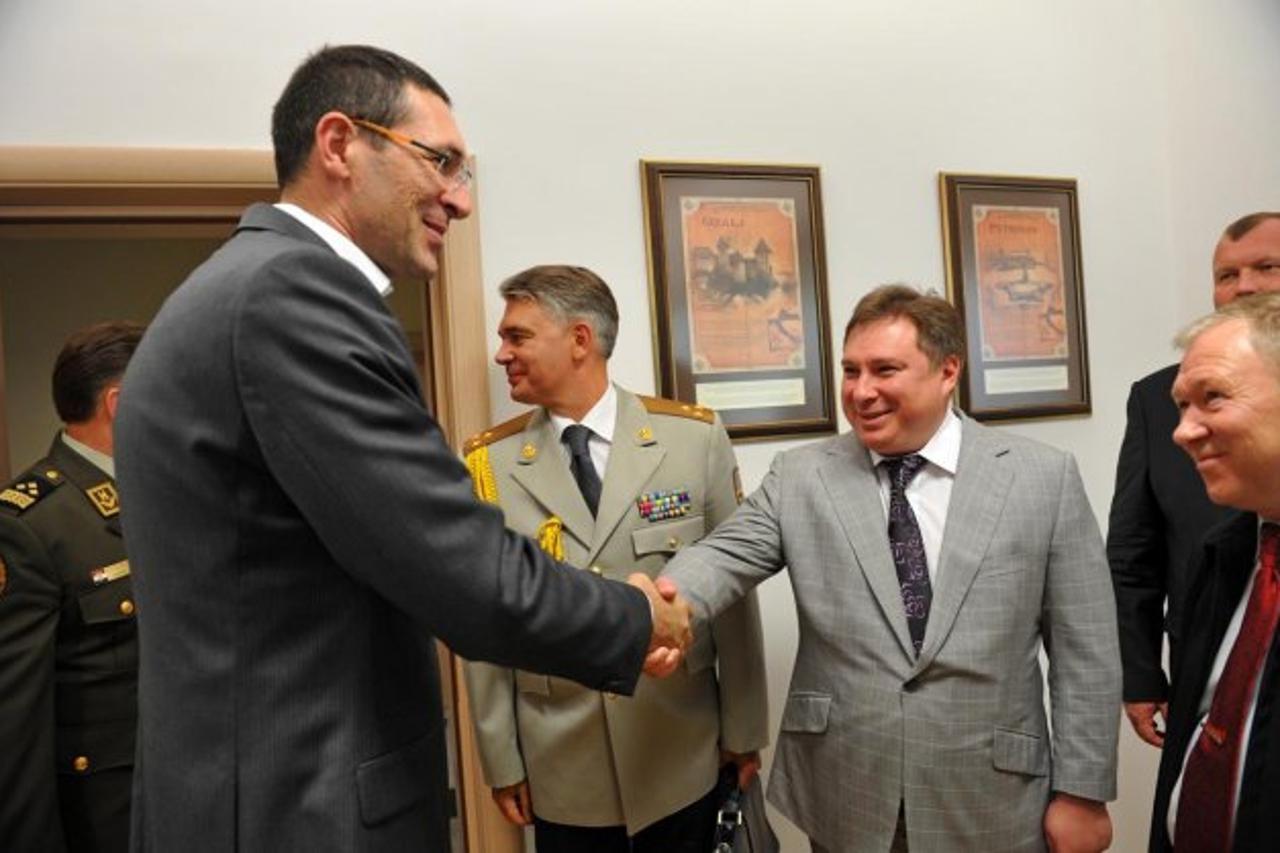 'ukrajinac_nnn_unu_180713'