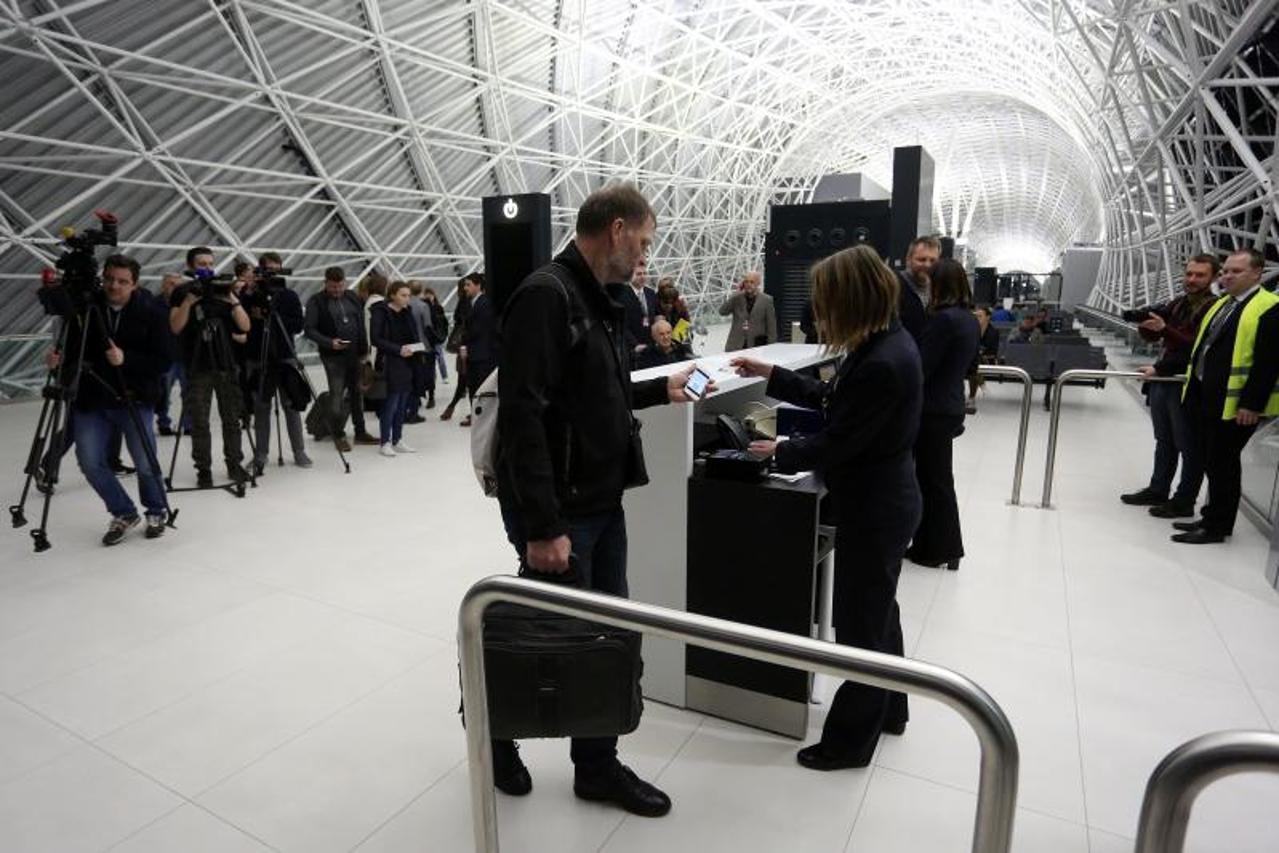 zračna luka franjo tuđman