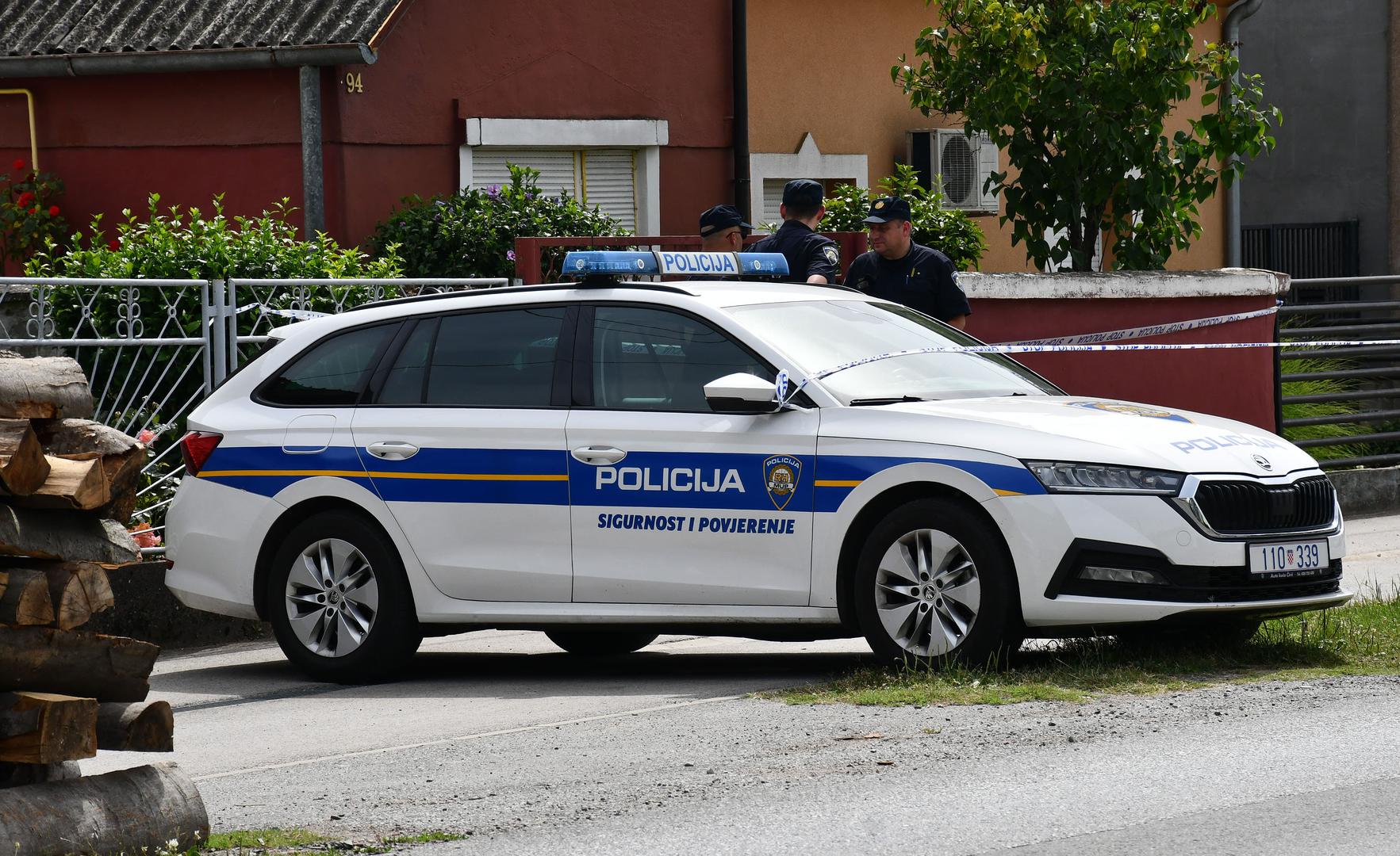 20.06.2024., Slavonski Brod - Dvostruko ubojstvo u ulici Svetog Lovre. Nesluzbeno, sin (45) usmrtio je svoje roditelje. Photo: Ivica Galovic/PIXSELL