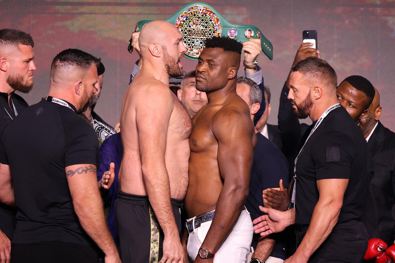 Tyson Fury & Francis Ngannou Weigh-in