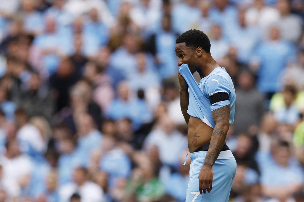 Premier League - Manchester City v Aston Villa