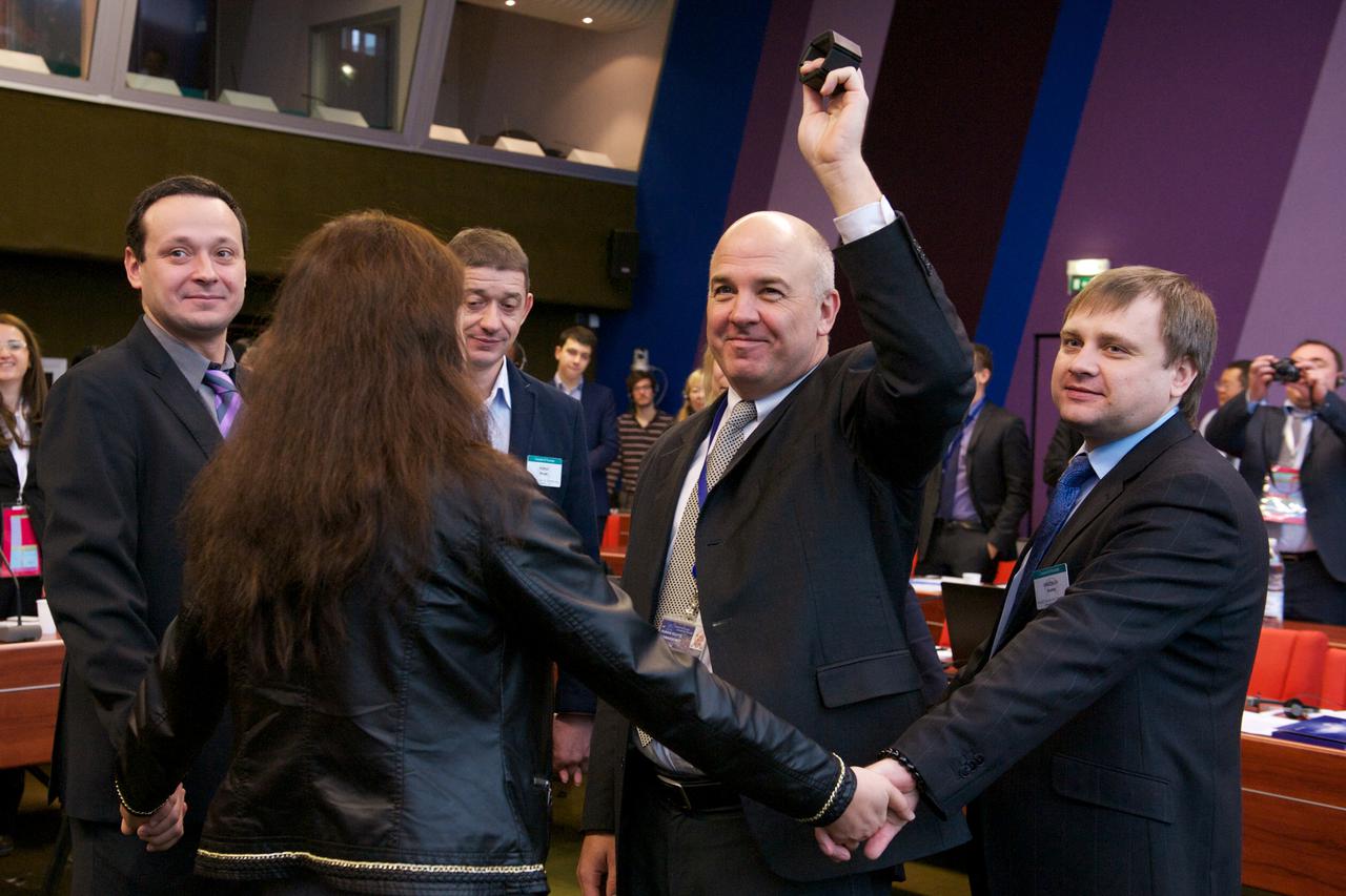 Nils MUIŽNIEKS, Council of Europe, Commissioner for Human Rights  Nils MUIŽNIEKS, Conseil de l'Europe, Commissaire aux droits de l'homme   LAB 4 - DIGITAL HUMAN RIGHTS DEFENDERS LAB 4 - DÉFENSEURS EN LIGNE DES DROITS DE L'HOMME