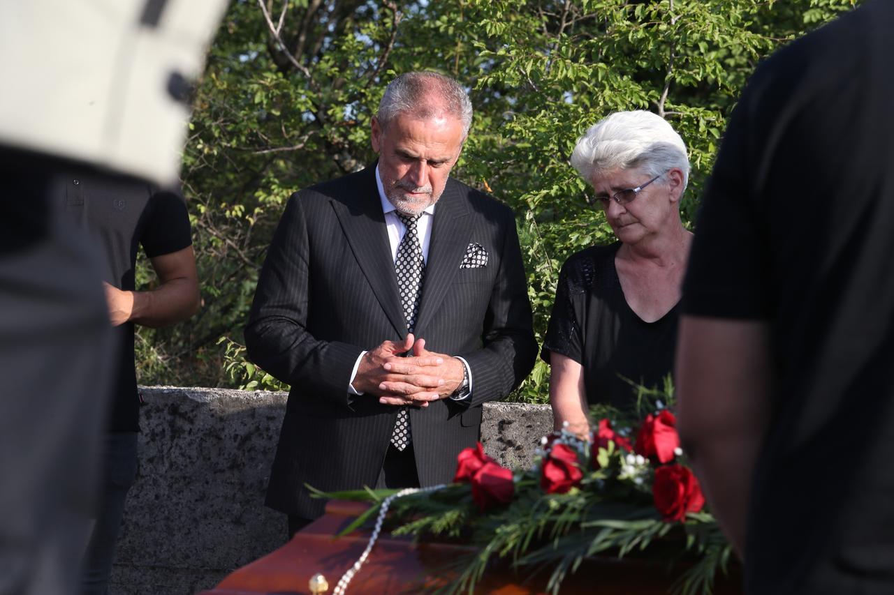 Sprovod Blagice Bandić, majke gradonačelnika Zagreba Milana Bandića