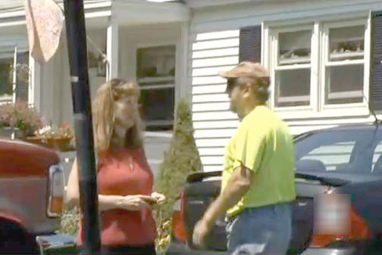 Dobio otkaz nakon što je prijateljici spasio mačku