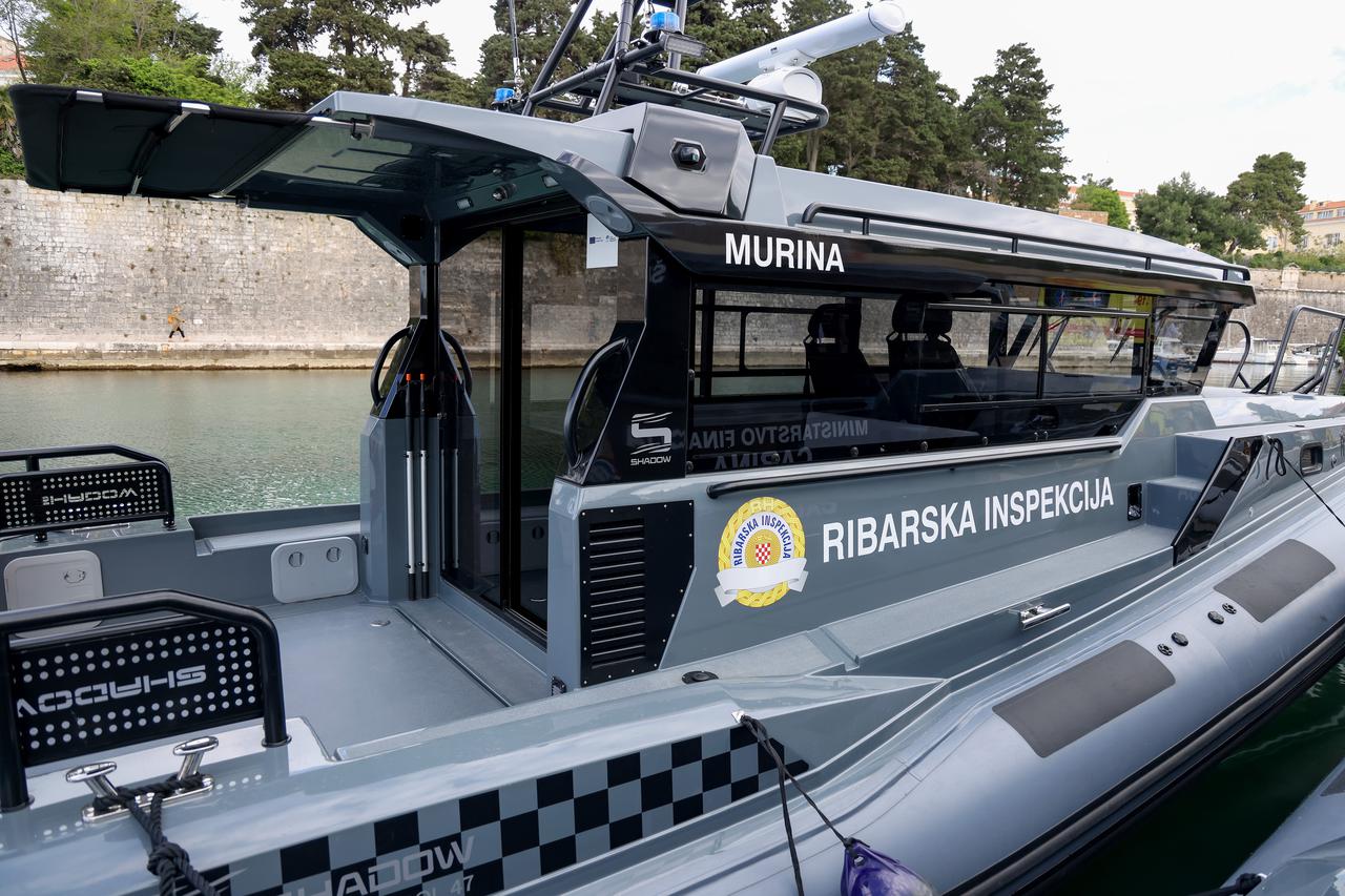 Zadar: Primopredaja plovila Shadow Patrol 47