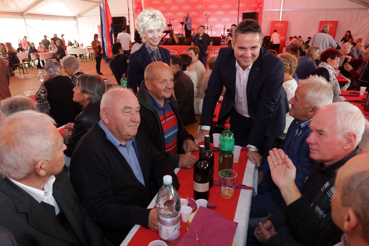 Podravka  organizirala susret za više od 3000 svojih bivših zaposlenika, umirovljenika