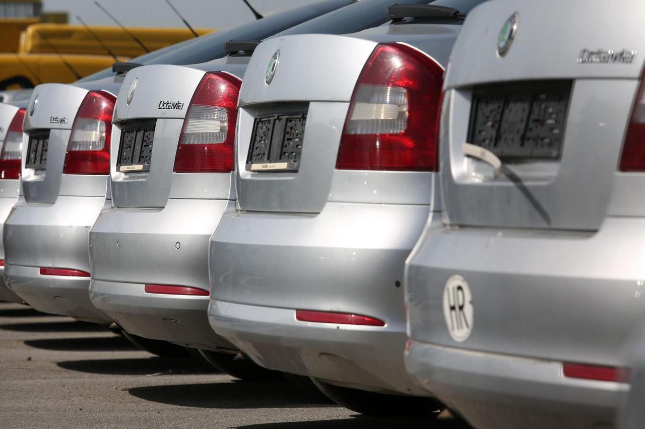Zagreb: Javna dražba u organizaciji TRCZ automobila