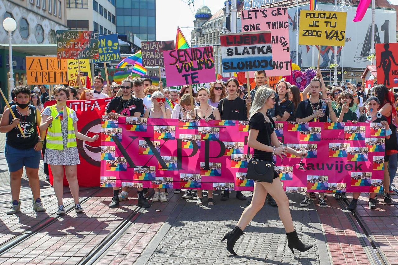 Zagreb: Povorka ponosa pod sloganom "Prajd zauvijek"