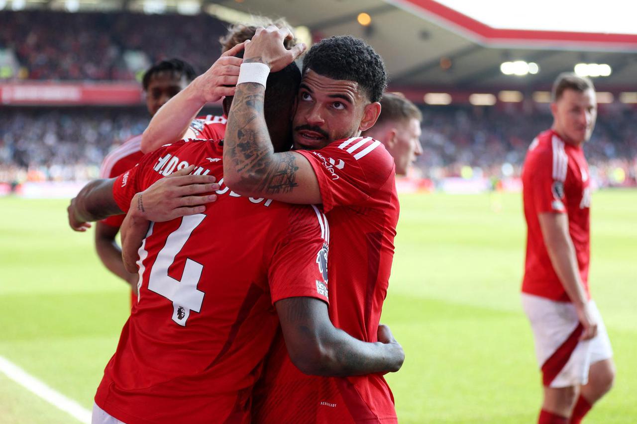 Premier League - Nottingham Forest v Manchester City