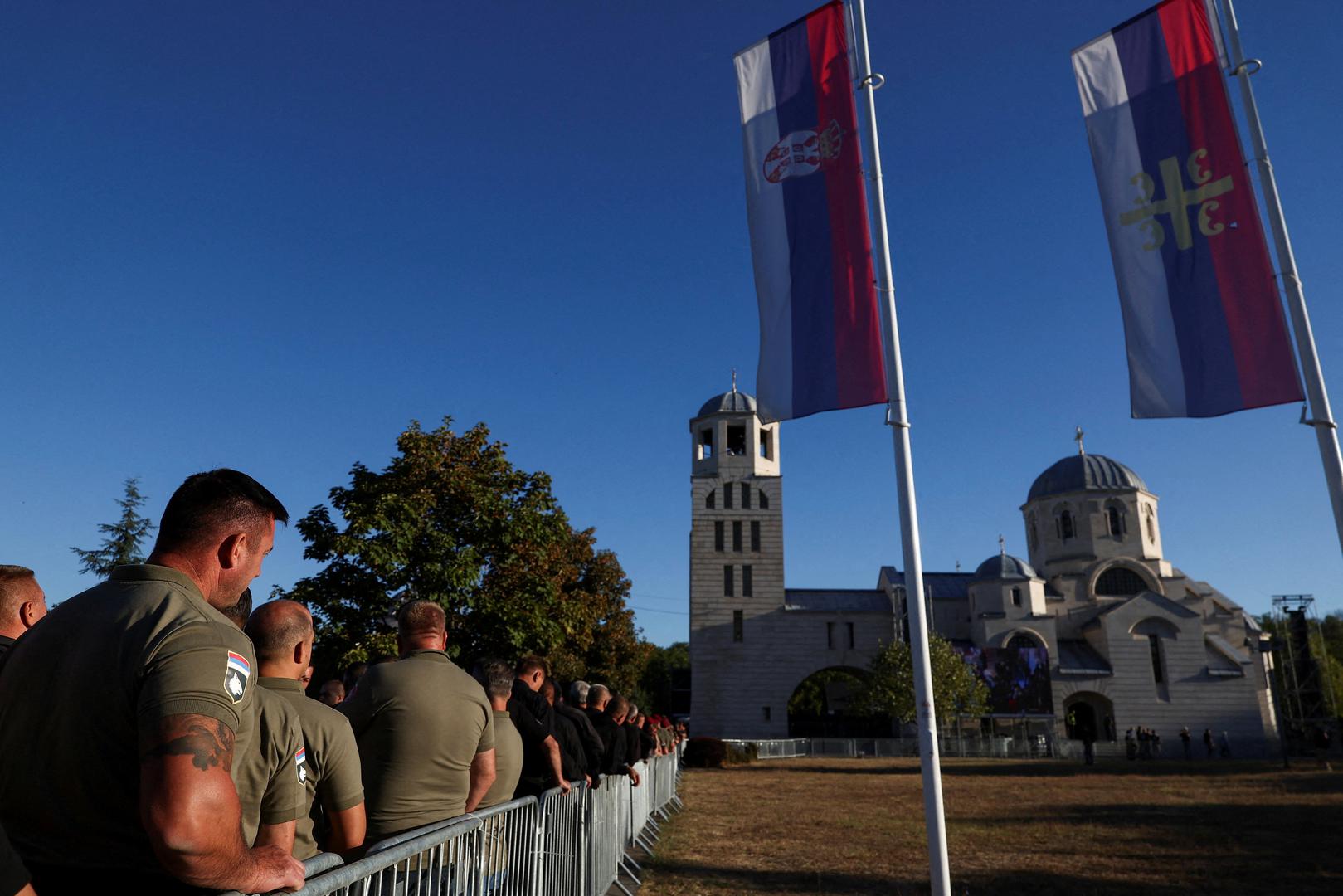 Među najtežim zločinima za koje je proglašen odgovornim jest genocid u Srebrenici u srpnju 1995. godine, kada je ubijeno više od 8000 bošnjačkih muškaraca i dječaka.