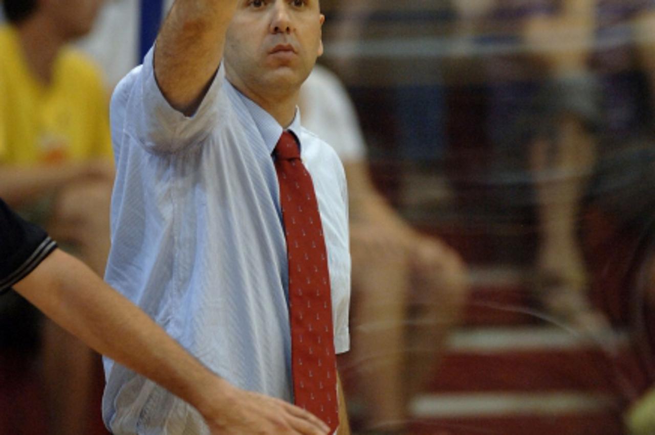 Dražen Anzulović