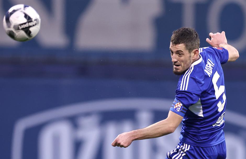 U posljednjem susretu 24. kola SuperSport HNL-a Dinamo i Osijek  odigrali 1-1