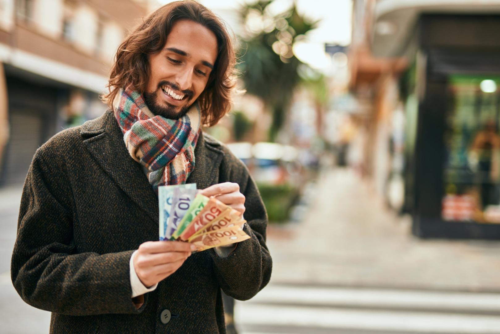 Djevica: Intenzitet raste, osobito u vezama i financijama. Saturn vas suočava s ozbiljnim pitanjima bliskosti i povjerenja. Iako će vam biti izazovno, mogući su duboki pomaci koji vam otvaraju nove mogućnosti u privatnom i poslovnom smislu.