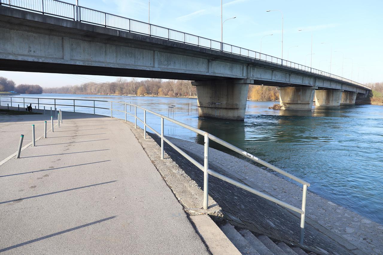 Ispod glavnog mosta koji spaja Varaždinsku i Međimursku županiju pronađen ženski leš