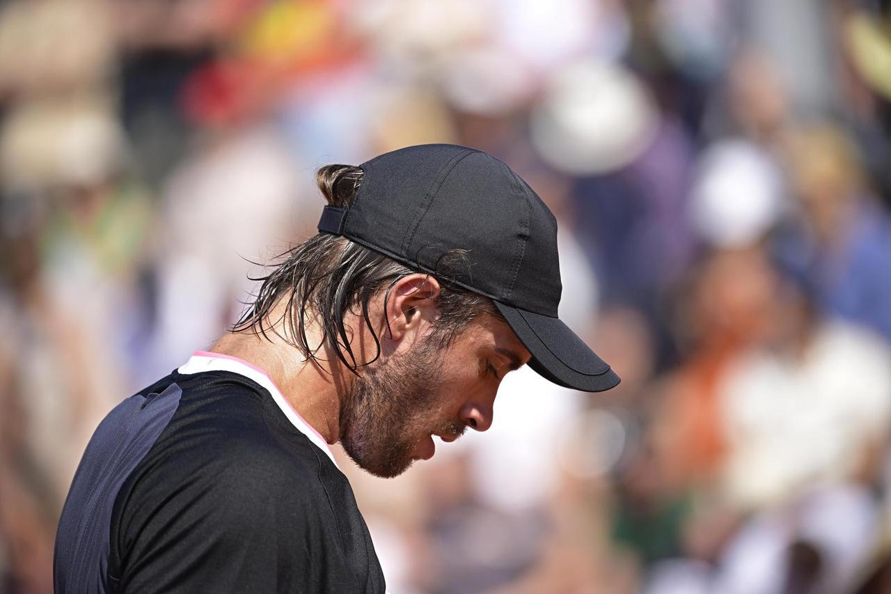 Borna ?ori? plasirao se u drugo kolo Roland Garrosa pobjedom nad Federicom Corijom