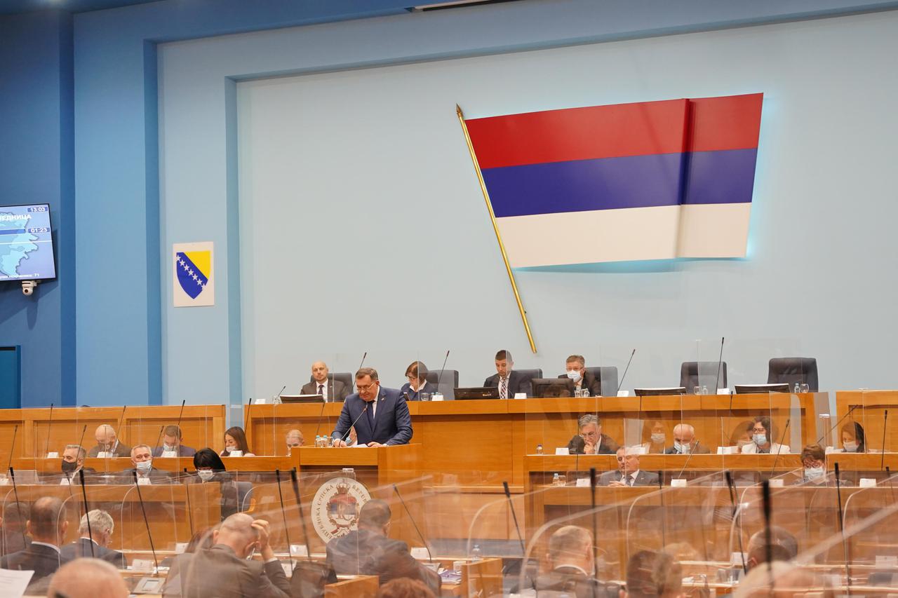 Banja Luka: Sjednica Narodne skupštine Republike Srpske o vraćanju nadležnosti prenesenih na nivo BiH