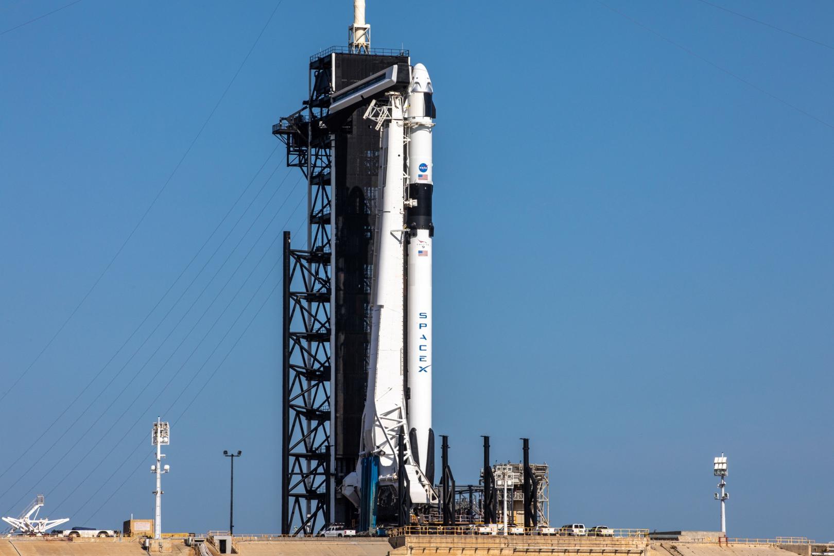 A SpaceX Falcon 9 rocket, with the Crew Dragon atop, stands poised for launch at historic Launch Complex 39A, ahead of NASA's SpaceX Demo-2 mission, at NASA's Kennedy Space Center in Florida A SpaceX Falcon 9 rocket, with the Crew Dragon atop, stands poised for launch at historic Launch Complex 39A, ahead of NASA's SpaceX Demo-2 mission, at NASA's Kennedy Space Center in Florida, U.S., May 21, 2020. Picture taken May 21, 2020. NASA/KENNEDY SPACE CENTER/Kim Shiflett /Handout via REUTERS  THIS IMAGE HAS BEEN SUPPLIED BY A THIRD PARTY. MANDATORY CREDIT NASA/KENNEDY SPACE CENTER