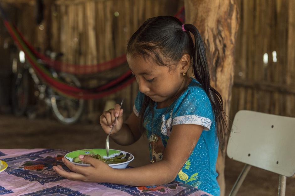 UN-ov Svjetski program za hranu i Mastercard® osiguravaju 100 milijuna obroka