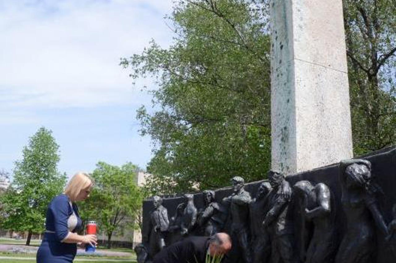 Sisak,dan osobođenja,nob