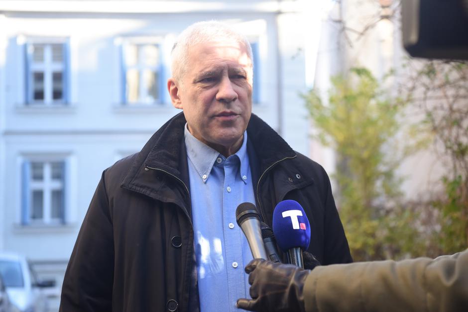 Beograd: Predsjednik Socijaldemokratske stranke Boris Tadić glasao je na izborima 