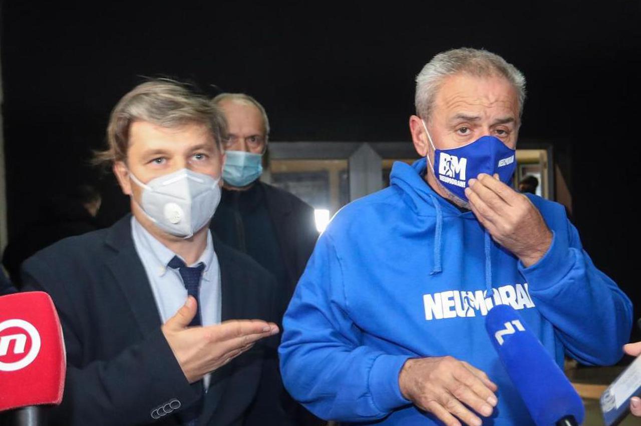 Zagreb: Gradonačelnik Bandić stigao na premijeru Kumeka
