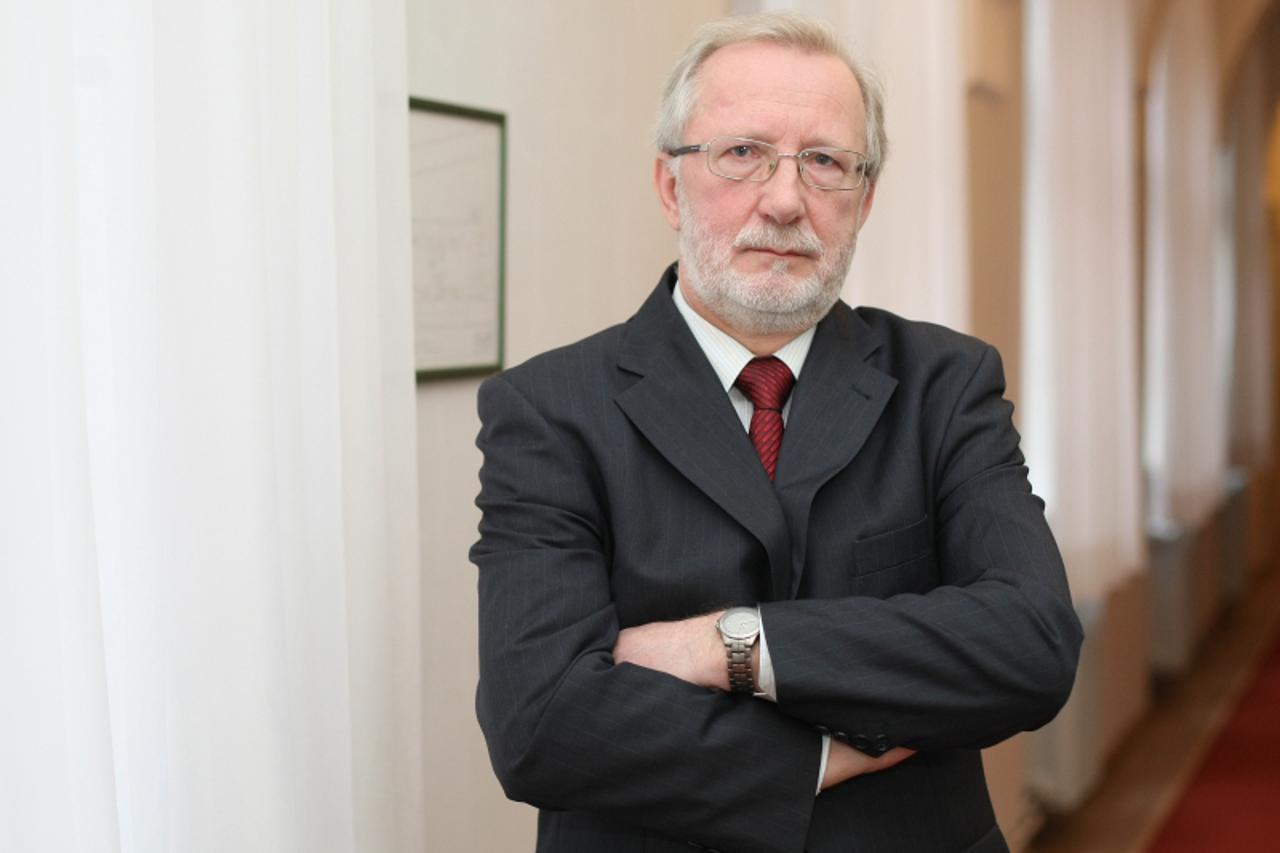 '28.01.2011. Zagreb, Hrvatska - Miljenko Krvisek, predsjednik vijeca Hrvatske agencije za postu i elektronicke komunikacije. Photo: Petar Glebov/PIXSELL'