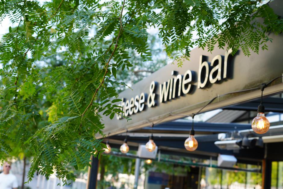 Cheese Bar