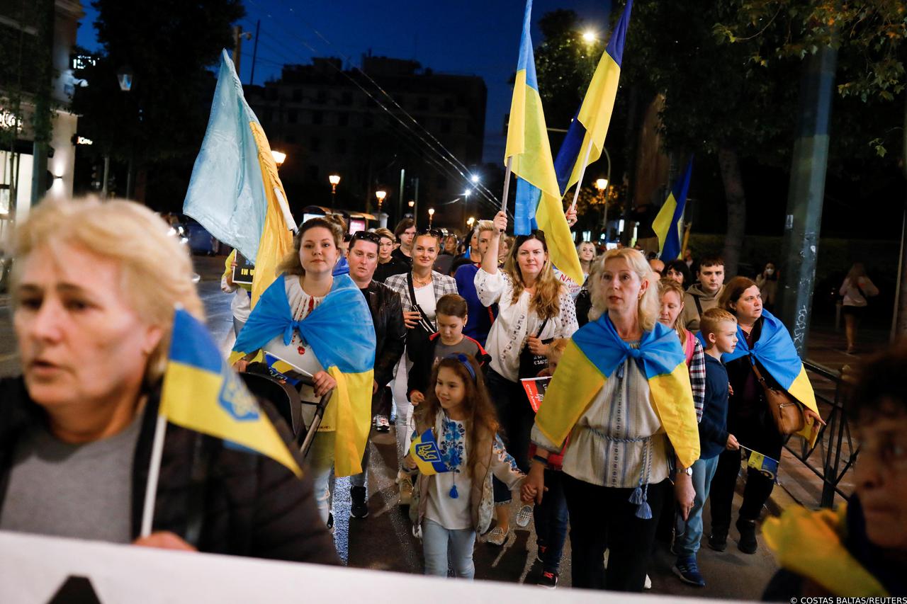 Ukrainians living in Greece take part in a protest against Russia's military operation in Ukraine, in Athens