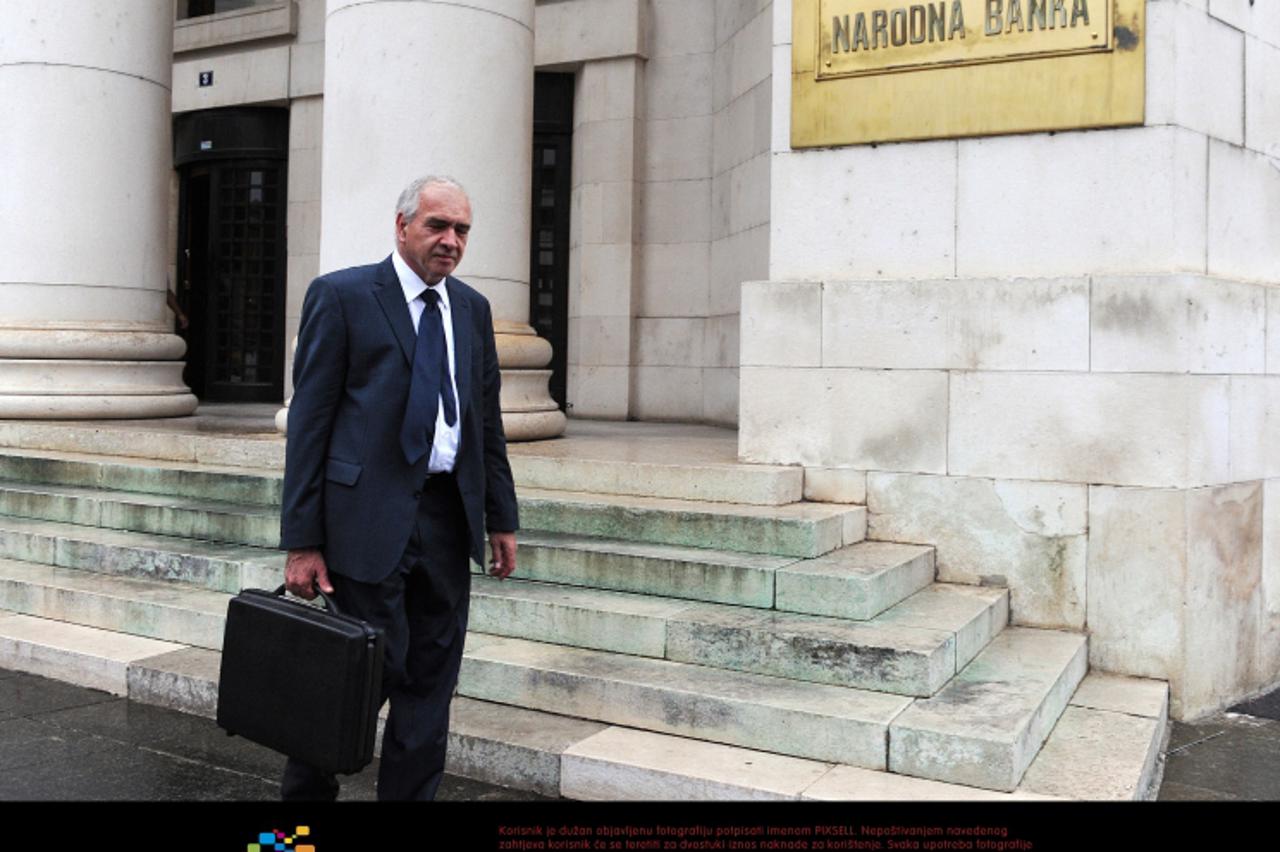 '04.06.2012., Zagreb - Guverner Zeljko Rohatinski odlazi s mjesta celnog covjeka Hrvatske narodne banke, ilustracija. Photo: Davor Visnjic/PIXSELL'