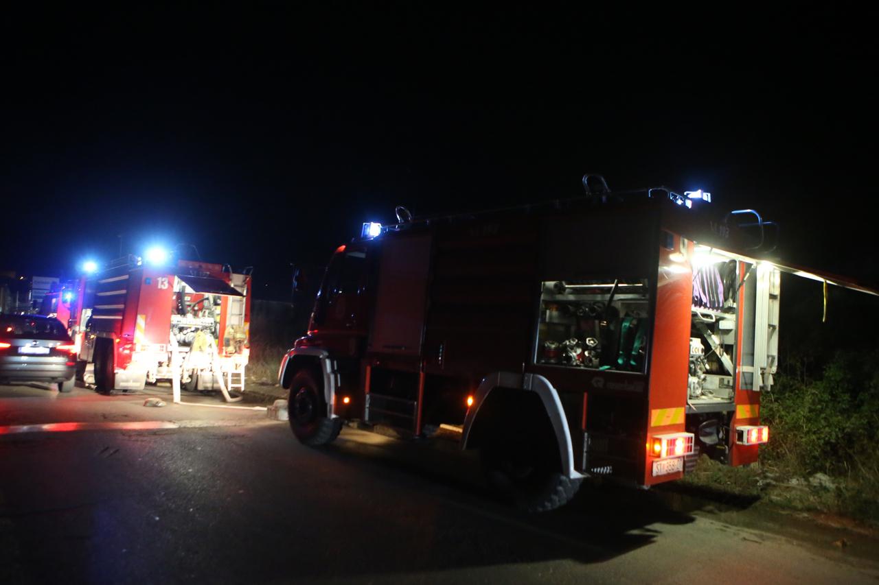 Brzom intervencijom vatrogasaca spriječeno širenje požara na TTTS-u