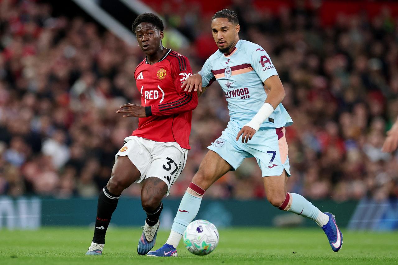 Premier League - Manchester United v Brentford