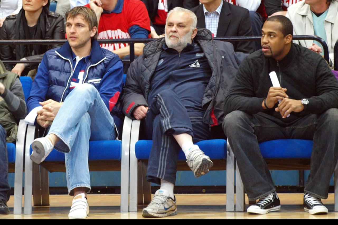 \'23.03.2011.,Cibonina dvorana, Zagreb - Cetvrtfinale Eurokupa, KK Cedevita - KK Estudiantes. Andrija Zizic, Bosko Bozic Pepsi. Photo: Borna Filic/PIXSELL\'