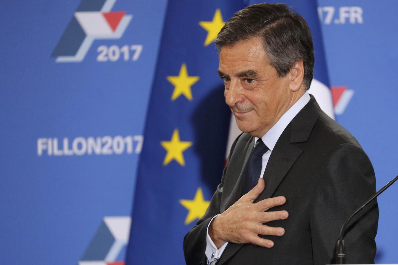 Francois Fillon, former French prime minister and member of Les Republicains political party, delivers his speech after partial results in the second round for the French center-right presidential primary election in Paris Francois Fillon, former French p