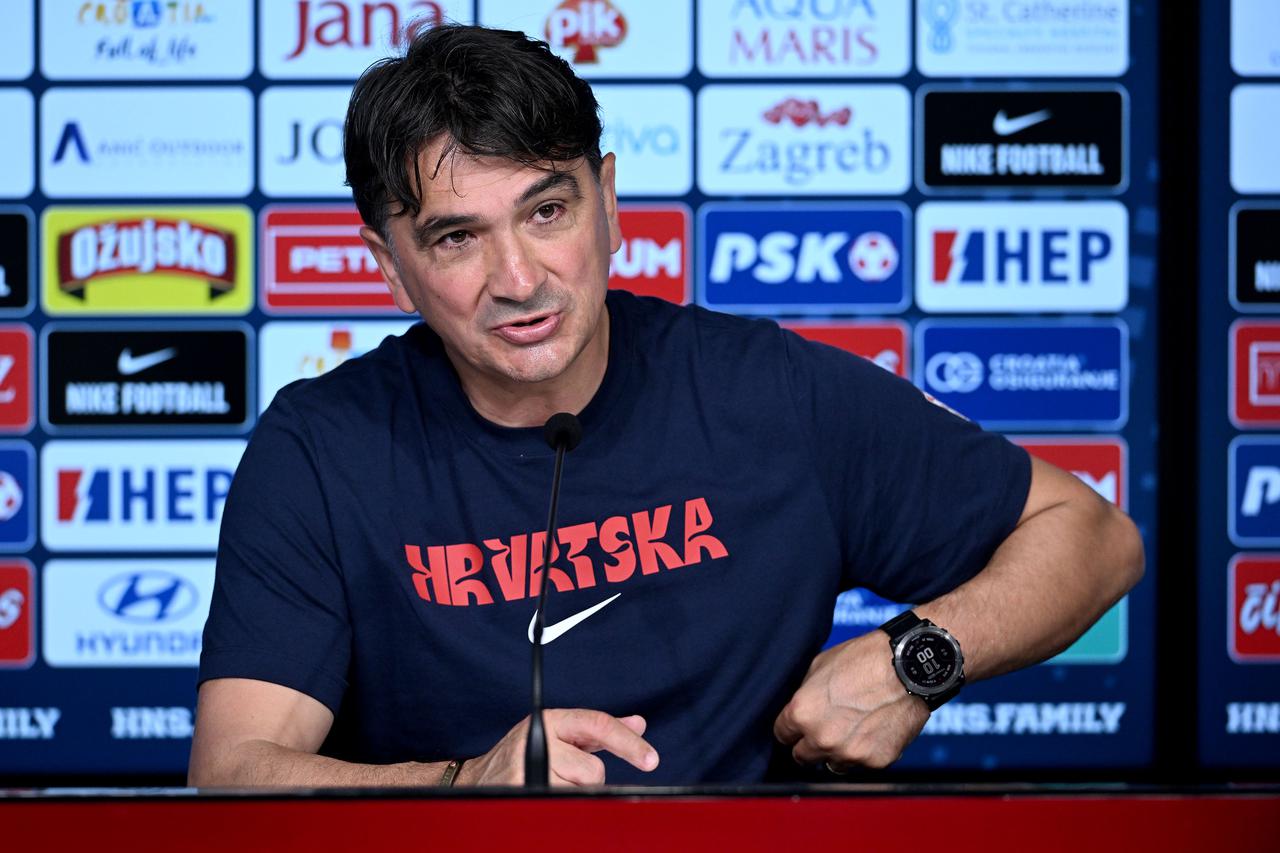 Neuruppin: Konferencija za medije izbornika Zlatka Dalića dan nakon poraza od Španjolske