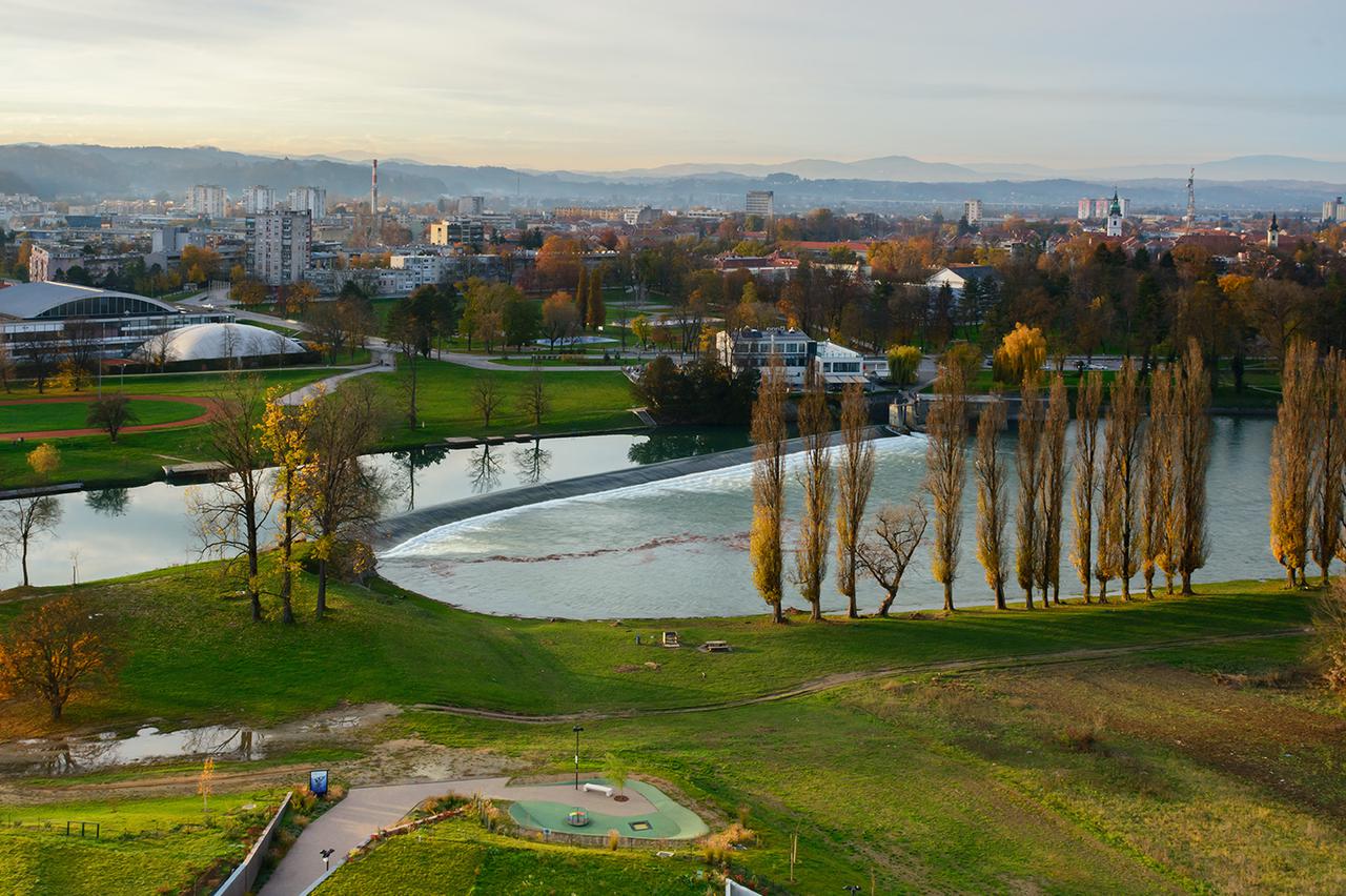 Dani piva u Karlovcu