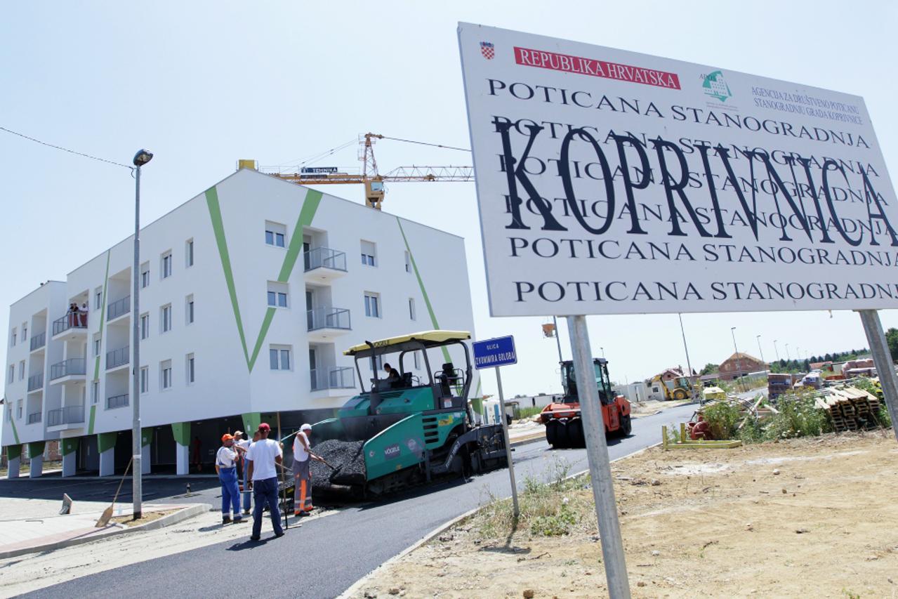 Dodjela ključeva stanarima Šparne hiže (1)