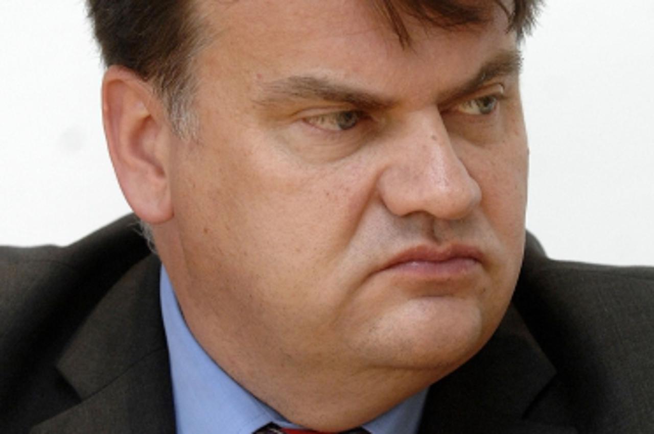 '11.06.2010., Cakovec- Medjimurski zupan odrzao je press konferenciju na kojoj je prezentirao svoj rad u proteklih godinu dana. Zeljko Pavlic, MDS. Photo: Vjeran Zganec Rogulja/PIXSELL'