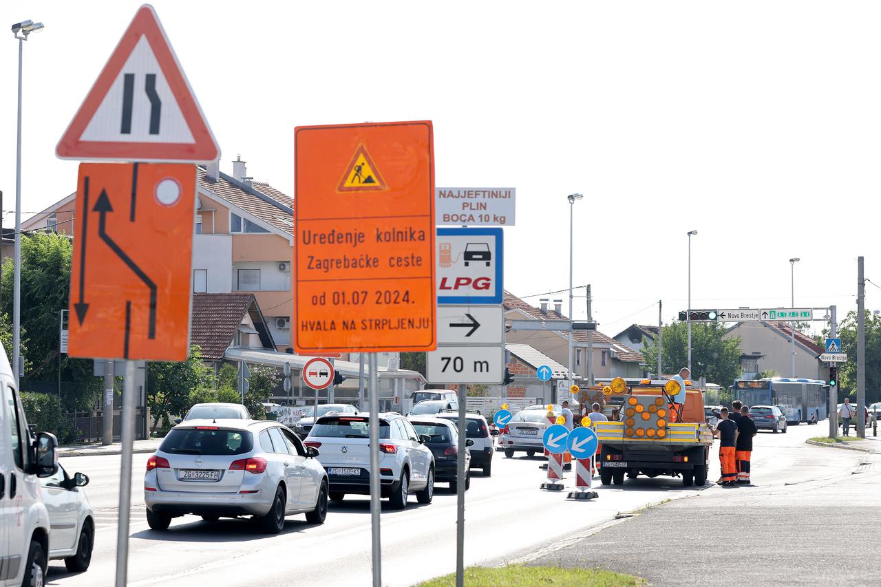 Zagreb: Počeli radovi na asfaltiranju južne kolne trake Zagrebačke ceste 