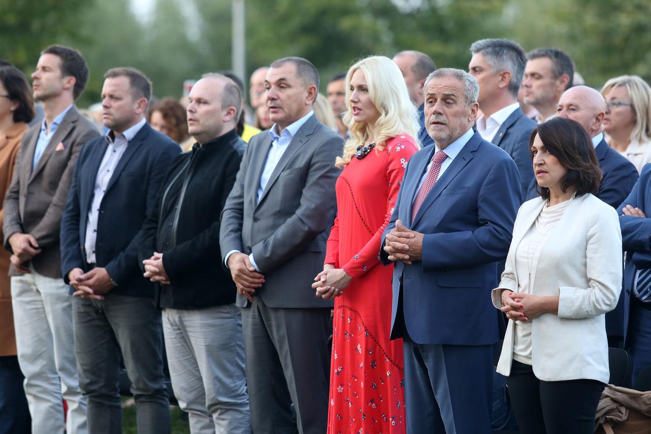 Pročelnik za promet Dinko Bilić na misi u Jelkovcu