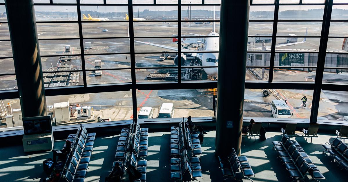 U zračnoj luci pretražili ga zbog neobične izbočine u hlačama, nevjerojatno je što je pokušao sakriti