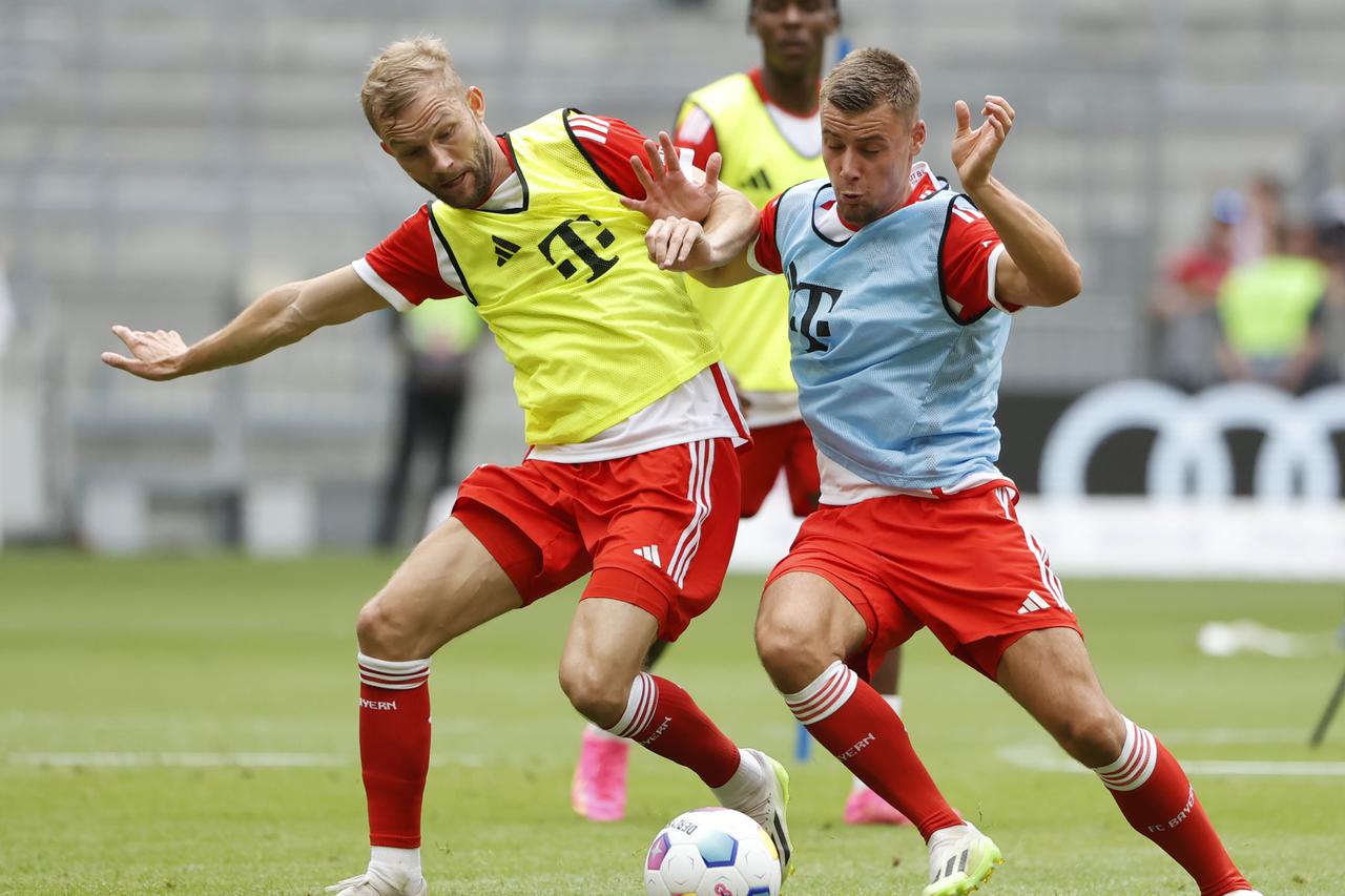 (SP)GERMANY-MUNICH-FOOTBALL-BAYERN MUNICH-TRAINING