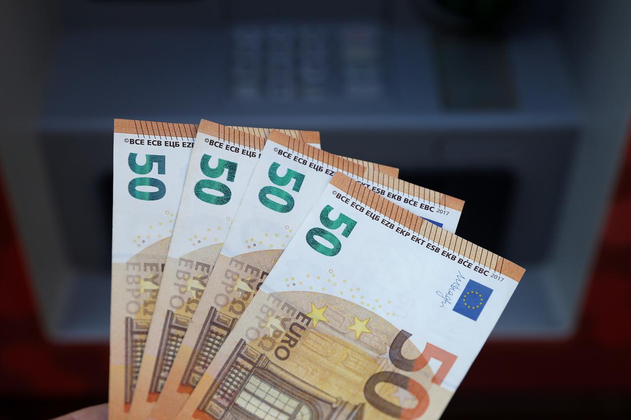 Zagreb: Od sutra dostupne veće novčanice eura