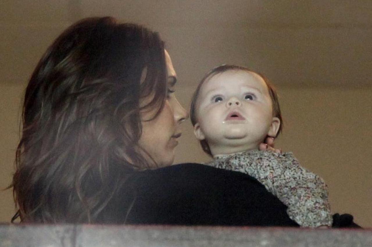 beckham, beckham victoria, harper beckham, dijete, žena, majka (1)