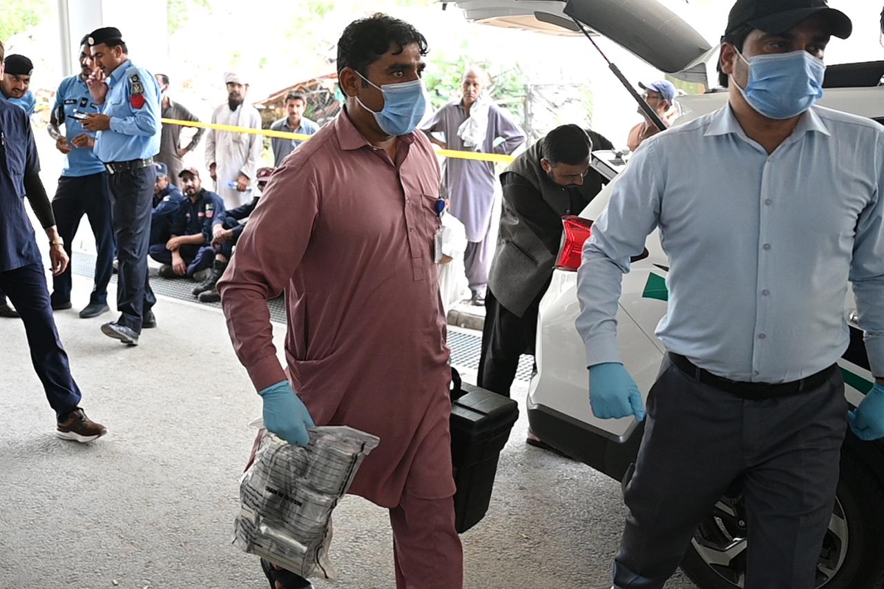 (SpotNews) PAKISTAN-ISLAMABAD-HOSPITAL FIRE