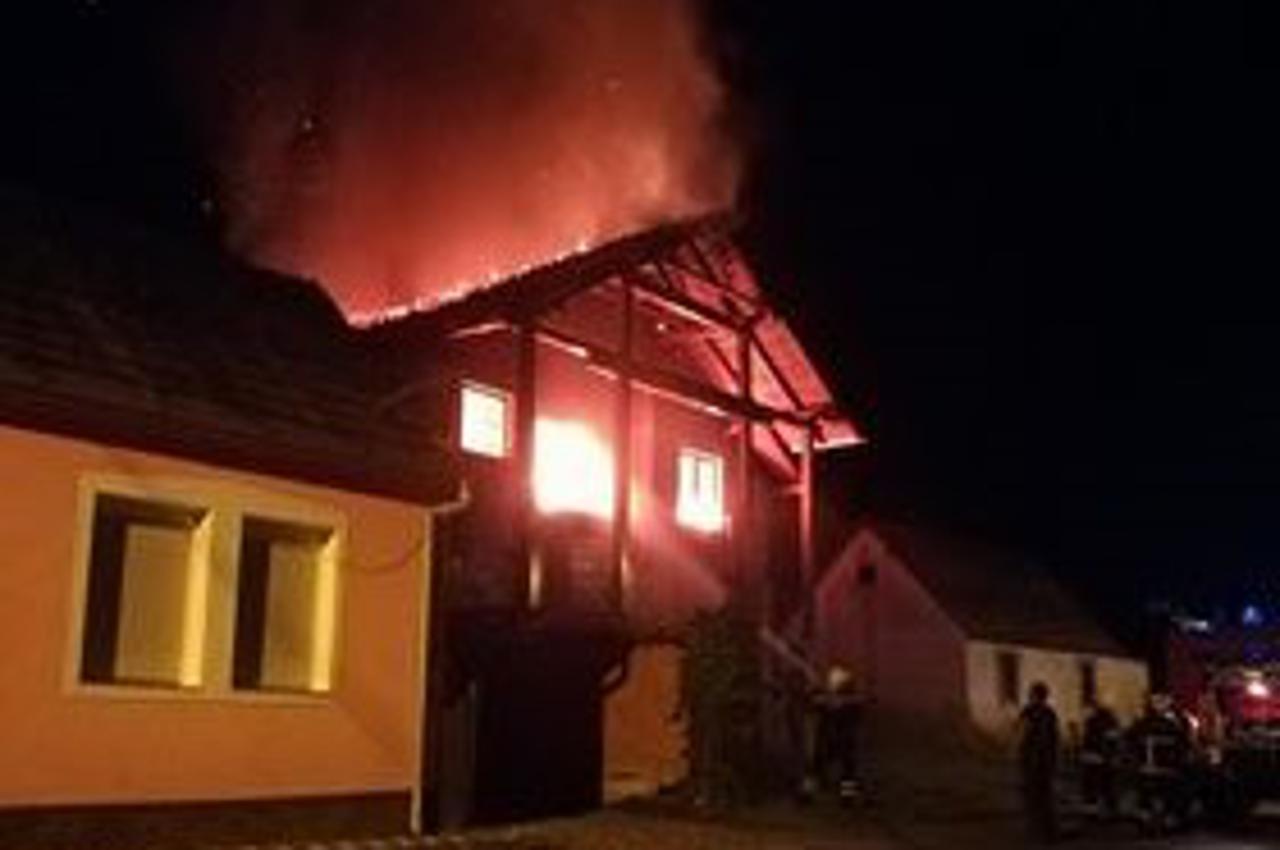 Požar